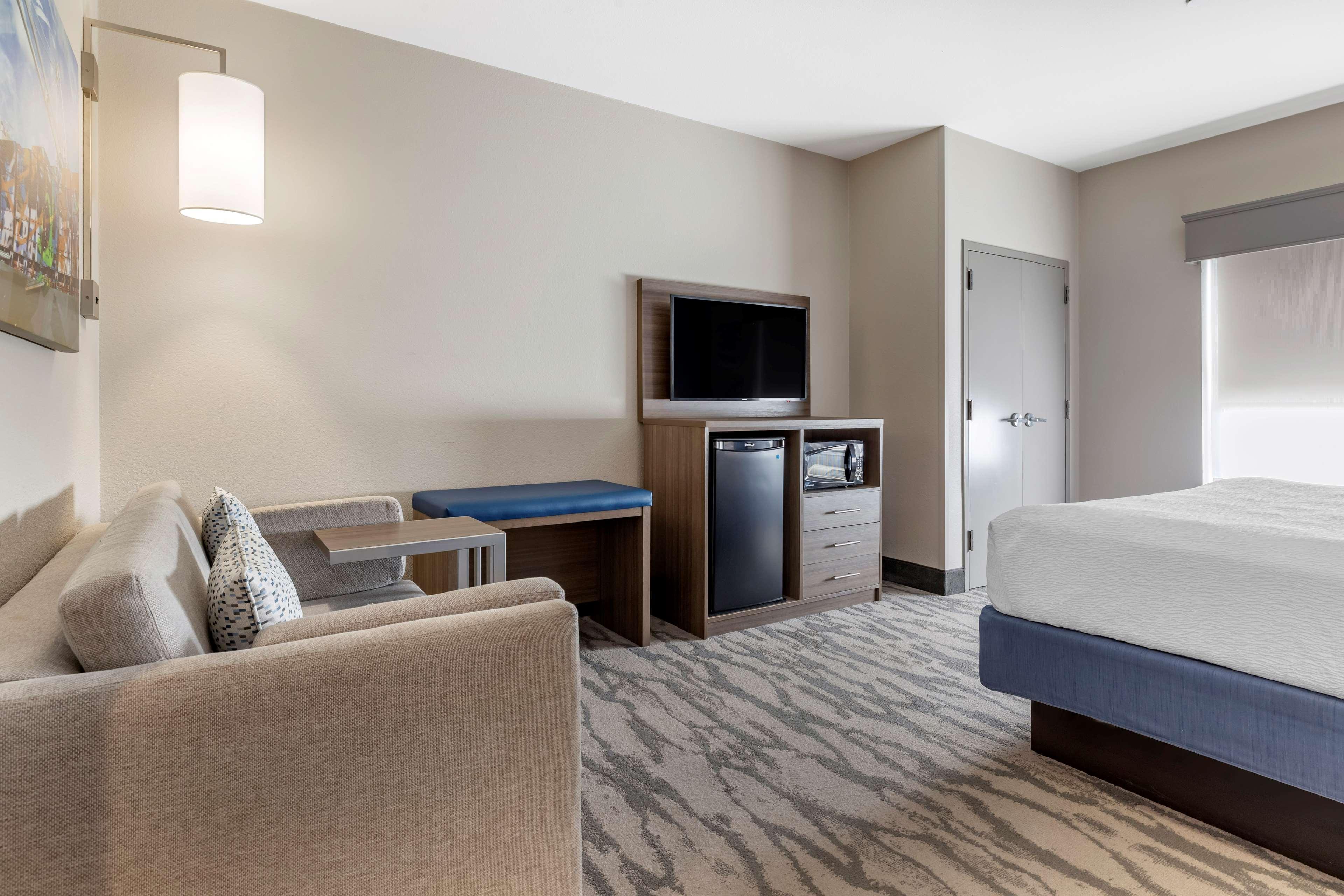 Best Western Plus Castlerock Inn & Suites Bentonville Eksteriør bilde