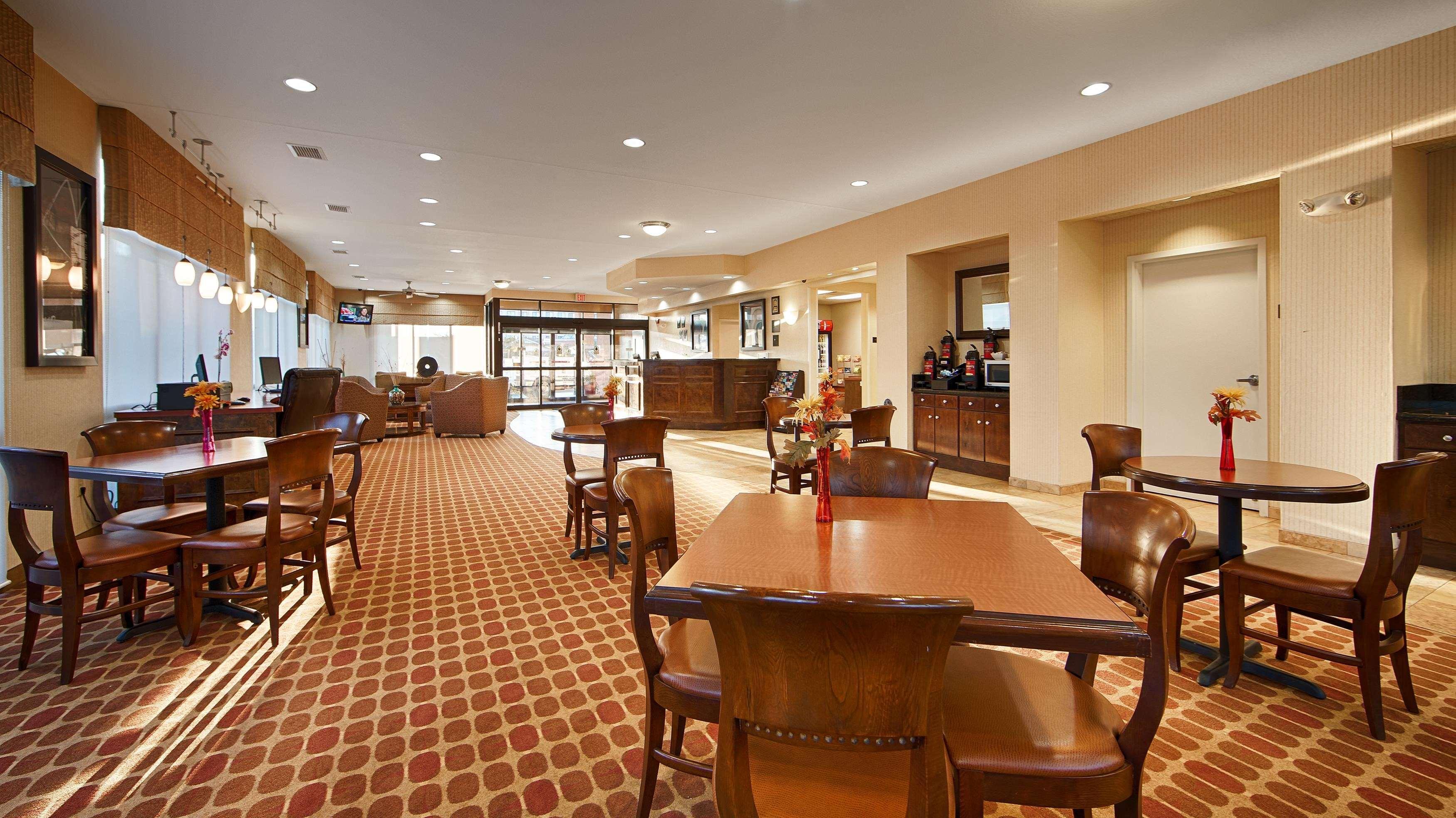 Best Western Plus Castlerock Inn & Suites Bentonville Eksteriør bilde
