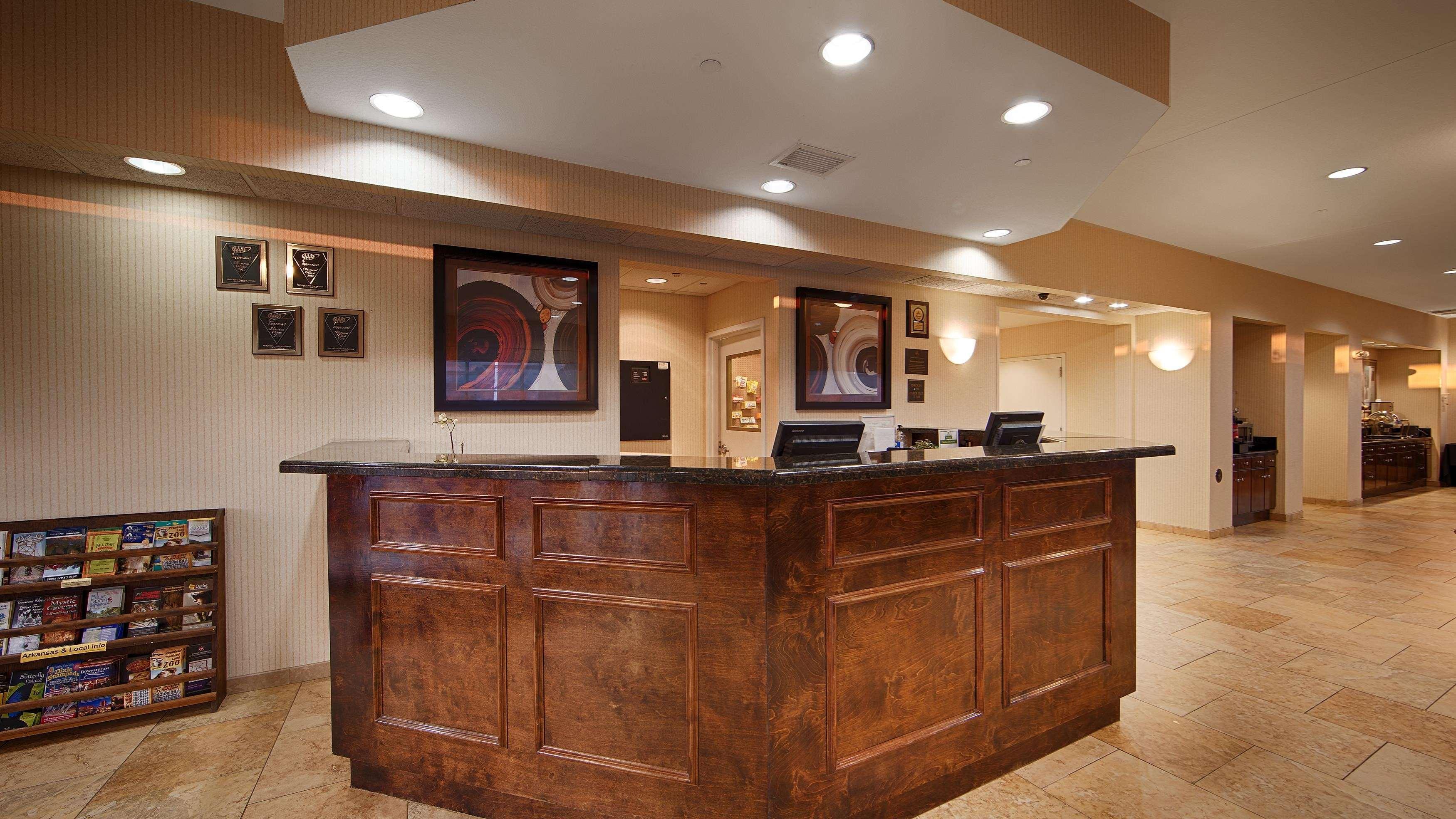 Best Western Plus Castlerock Inn & Suites Bentonville Eksteriør bilde